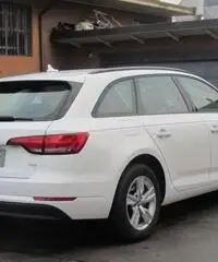 AUDI A4 AVANT 2.0 TDI S-TRONIC 122CV EU6