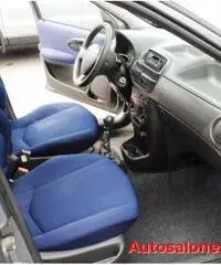 FIAT Punto 1.2i 16V cat 5 porte NEOPATENTATI