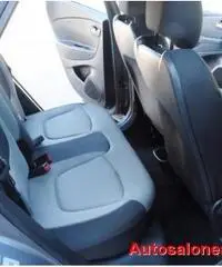 RENAULT Captur 1.5 dCi Project Runway