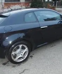 ALFA ROMEO Brera 2.4 JTDm 20V 210CV ALFA ROMEO Brera 2.4 JTDm 20V 210CV