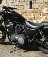 Harley-Davidson Sportster 883 IRON