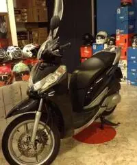 Honda SH 300 i