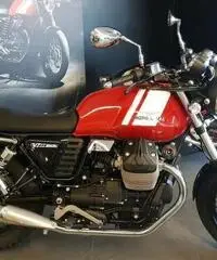 MOTO GUZZI V7 II SPECIAL