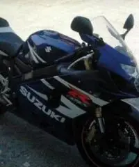 SUZUKI GSX tipo veicolo Super Sportive cc 600