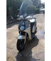 vendo honda @ 125 - anno 2005