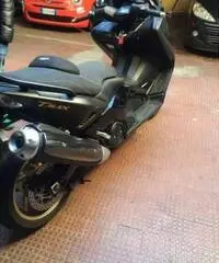 YAMAHA T-MAX