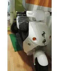 Scooter elettrico NUOVO eq. 125cc Scooter elettrico NUOVO eq. 125cc