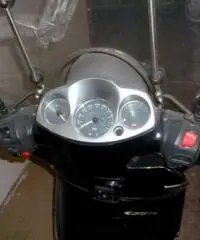 APRILIA Scarabeo tipo veicolo Scooter cc 250 APRILIA Scarabeo tipo veicolo Scooter cc 250