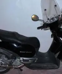 APRILIA Scarabeo tipo veicolo Scooter cc 250 APRILIA Scarabeo tipo veicolo Scooter cc 250
