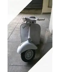 Piaggio Vespa 125 L - Anni 60