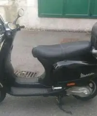 Vendo Vespa 125 ET4