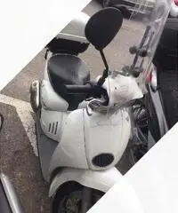 Aprilia Scarabeo 50 - 2010