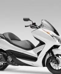 HONDA Forza 300 ABS