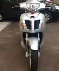 Scooter 150 come nuovo. Asta libera. Offerta minima 690 €
