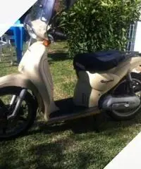 Aprilia Scarabeo 50 - 2000 Aprilia Scarabeo 50 - 2000