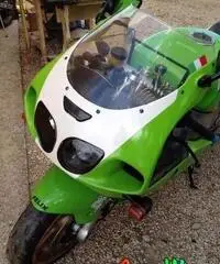 Kawasaki Ninja 1997