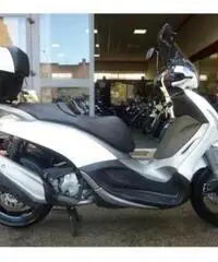 PIAGGIO Beverly 350 Sport Touring i.e. ABS