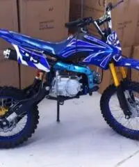 pitbike 250cc ruote 14/17 nuovo a benzina pitbike 250cc ruote 14/17 nuovo a benzina