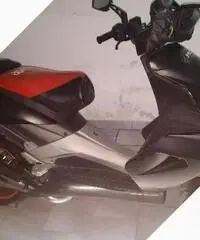 Aprilia SR 50 R - 2008