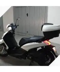 Beverly 300 i.e. 2016