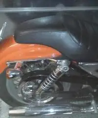 Harley-Davidson 883