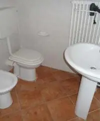 Stock di sanitari completi da bagno