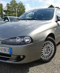 ALFA ROMEO 147 1.6 16V TS (105) 5 porte Progression ALFA ROMEO 147 1.6 16V TS (105) 5 porte Progression