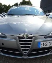 ALFA ROMEO 147 1.6 16V TS (105) 5 porte Progression ALFA ROMEO 147 1.6 16V TS (105) 5 porte Progression