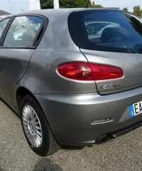 ALFA ROMEO 147 1.6 16V TS (105) 5 porte Progression