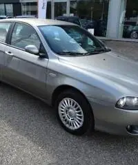 ALFA ROMEO 147 1.6 16V TS (105) 5 porte Progression ALFA ROMEO 147 1.6 16V TS (105) 5 porte Progression