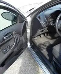 ALFA ROMEO 147 1.6 16V TS (105) 5 porte Progression ALFA ROMEO 147 1.6 16V TS (105) 5 porte Progression