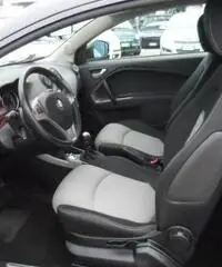 Alfa Romeo MiTo 1.6 JTDm-2 120CV Distinctive