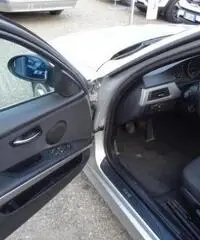 BMW 320 d cat Touring Attiva BMW 320 d cat Touring Attiva