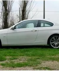 BMW 335 xi cat Coupé Futura