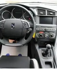 CITROEN DS4 BlueHDi 150 S&S So Chic