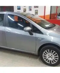 FIAT Grande Punto 1.4 5 porte Dynamic Natural Power garantita km cer FIAT Grande Punto 1.4 5 porte Dynamic Natural Power garantita km cer
