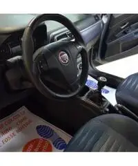 FIAT Grande Punto 1.4 5 porte Dynamic Natural Power garantita km cer FIAT Grande Punto 1.4 5 porte Dynamic Natural Power garantita km cer