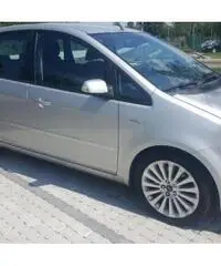 FORD C-Max 2.0 TDCi 136 CV Titanium DPF FORD C-Max 2.0 TDCi 136 CV Titanium DPF