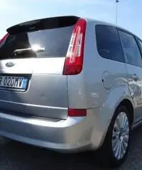 FORD C-Max 2.0 145 CV Bz.- GPL Titanium FORD C-Max 2.0 145 CV Bz.- GPL Titanium