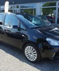 FORD C-Max 2.0 145 CV Bz.- GPL Titanium FORD C-Max 2.0 145 CV Bz.- GPL Titanium