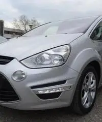 FORD S-Max 2.0 TDCi 163CV Pow. Titanium  Bs. FORD S-Max 2.0 TDCi 163CV Pow. Titanium  Bs.