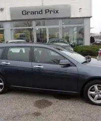 HONDA Accord 2.2 i-CTDi Tour. Exec. HONDA Accord 2.2 i-CTDi Tour. Exec.