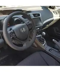 HONDA Civic 1.4 i-VTEC Elegance Navi