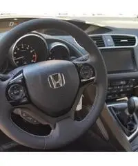 HONDA Civic 1.4 i-VTEC Elegance Navi