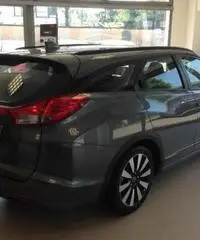 HONDA Civic Tourer 1.6 i-DTEC Elegance HONDA Civic Tourer 1.6 i-DTEC Elegance