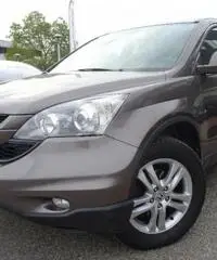 HONDA CR-V 2.2 i-DTEC Lifestyle AT HONDA CR-V 2.2 i-DTEC Lifestyle AT