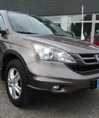 HONDA CR-V 2.2 i-DTEC Lifestyle AT HONDA CR-V 2.2 i-DTEC Lifestyle AT
