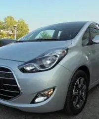 HYUNDAI iX20 1.4 CRDI 90 CV Comfort HYUNDAI iX20 1.4 CRDI 90 CV Comfort
