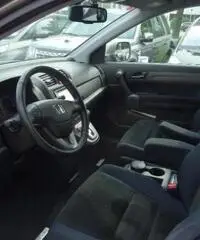 HONDA CR-V 2.2 i-DTEC Lifestyle AT HONDA CR-V 2.2 i-DTEC Lifestyle AT