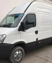 IVECO Daily 35C18VP 3.0 PL-TA-RG Furg.- CASS. 4.5M - GEMELLATO IVECO Daily 35C18VP 3.0 PL-TA-RG Furg.- CASS. 4.5M - GEMELLATO